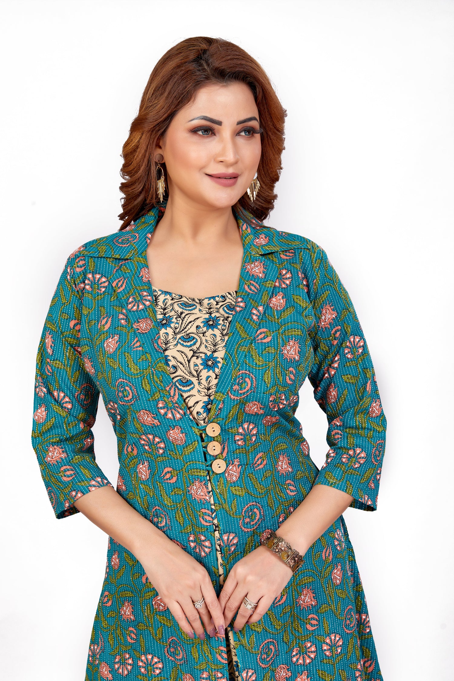 One-Piece Dresses: Fusion of Comfort & Craft