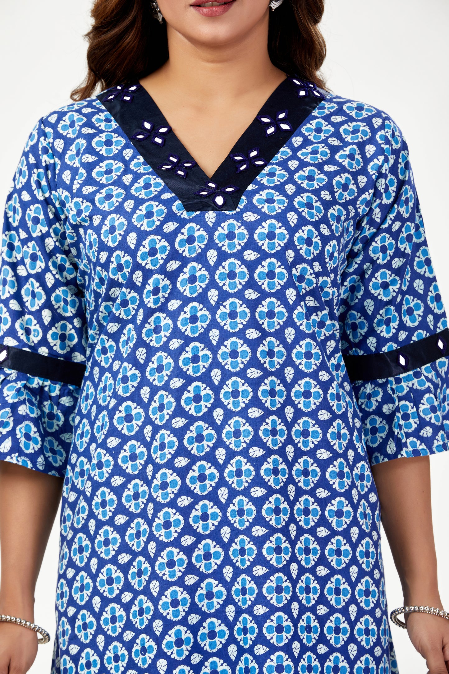 NavTarang – Blue Flower Dress