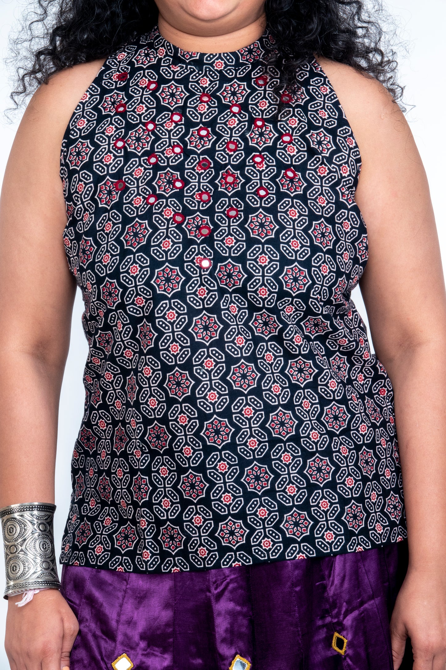 Kaveri - Short Halter Neck Top - Black